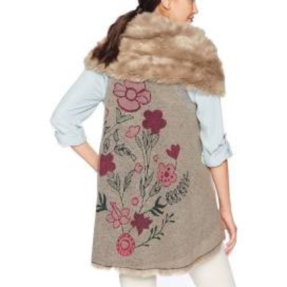 NWT Dylan LA Reversible Floral Faux Fur Ling Vest, L/XL
